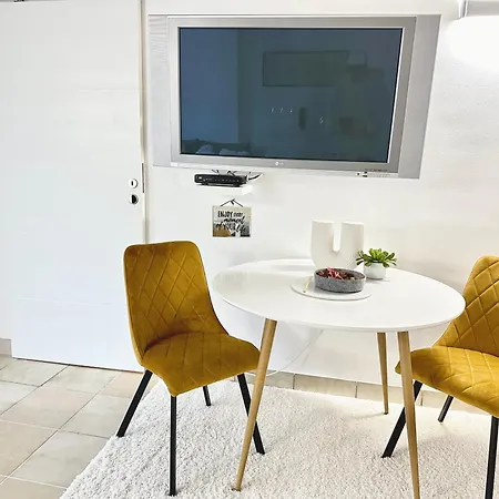 Apartman Ground Floor With A Pool And Terrace *